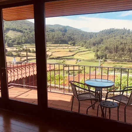 別荘 Casa De Labrujo - Vista Panoramica E Tranquilidade ポンテ・デ・リマ