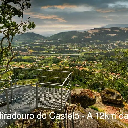 別荘 Casa De Labrujo - Vista Panoramica E Tranquilidade ポンテ・デ・リマ